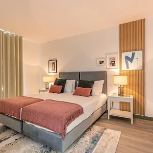 Apartament Bay