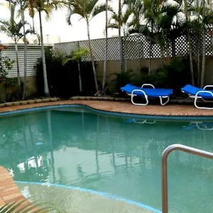 Budds 3*, Surfers Paradise Australia