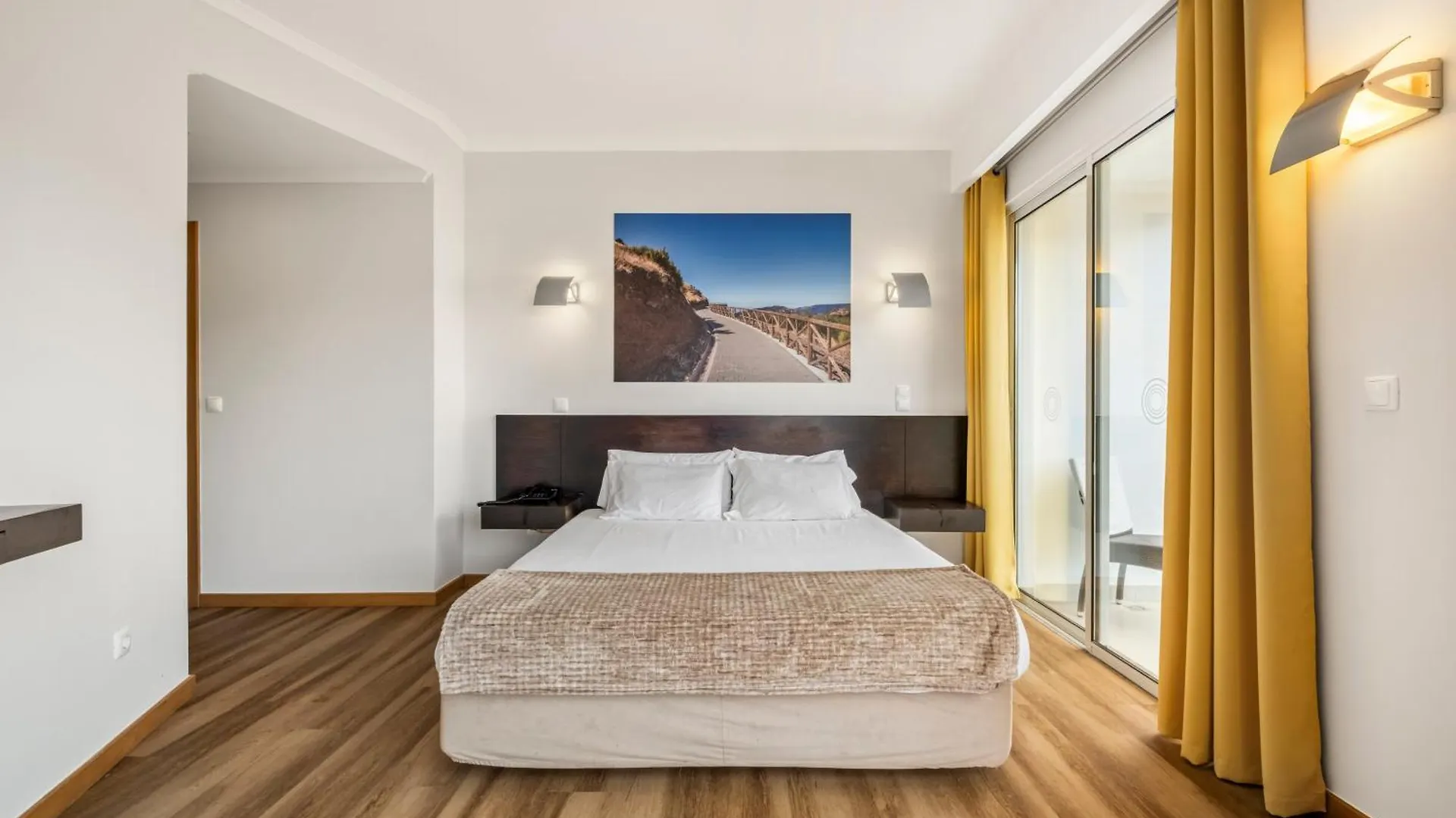 White Waters Hotel Machico