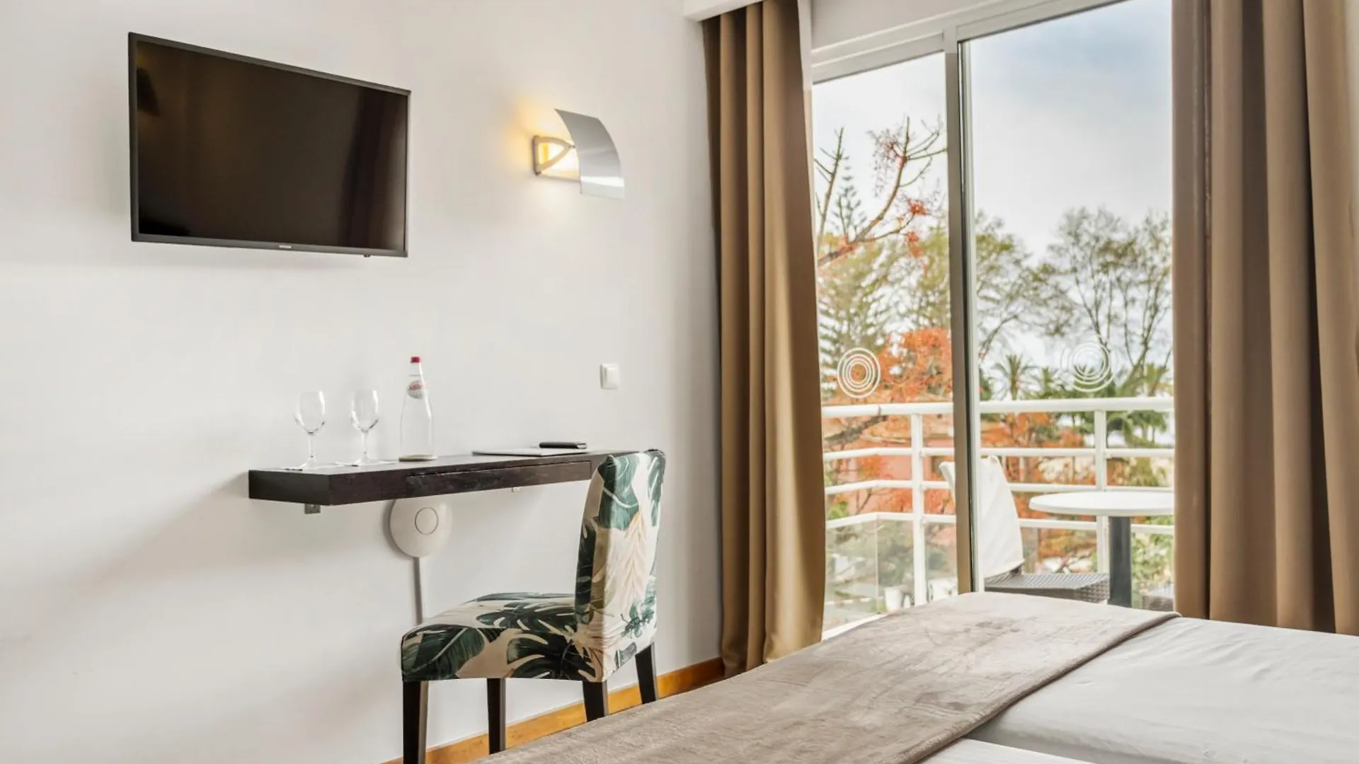 White Waters Hotel Machico  Portugalsko